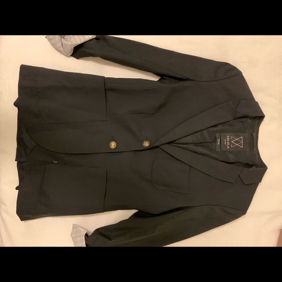 Talula (Aritzia) Black Blazer Size Four - Picture 2 of 6